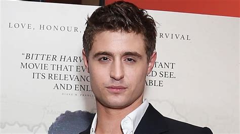 max irons age.